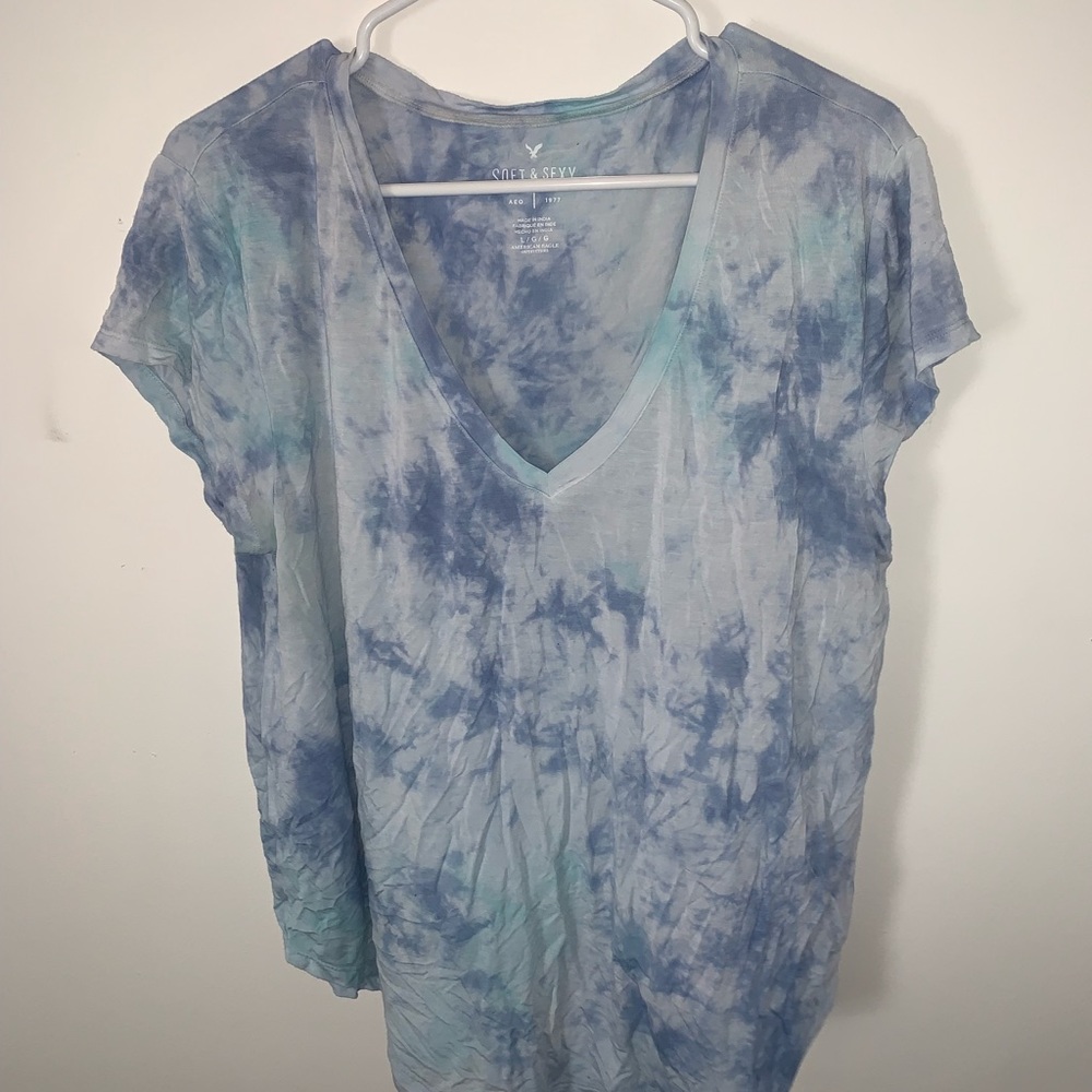 American Eagle shirt